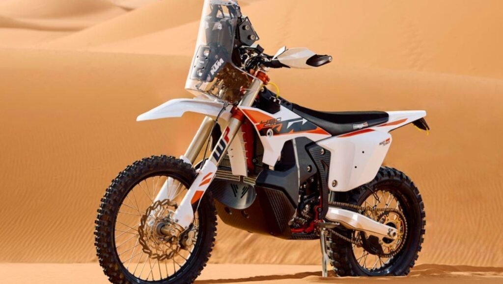 KTM 450 Rally Replica 2025: When Passion, Power, and Precision Collide 2 KTM 450 Rally Replica