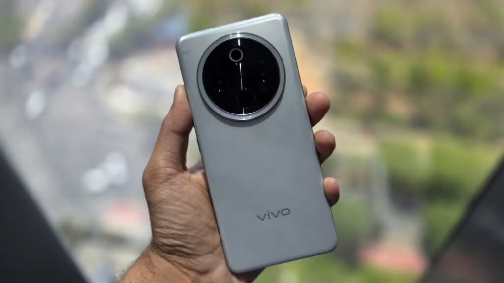 Vivo T4 5G: Power Meets Elegance in a Slim Design 2 Vivo T4 5G