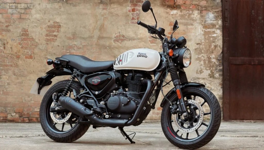 Royal Enfield Hunter 350 2025: Classic Looks, Modern Performance, A Ride to Remember 3 Royal Enfield Hunter 350
