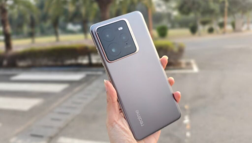 Realme GT 7: The Perfect Blend of Power, Performance, Technology 2 Realme GT 7