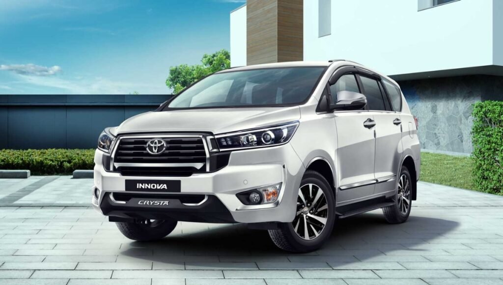 Toyota Innova Crysta 2025: Where Comfort, Luxury, Trust Come Together 2 Toyota Innova Crysta