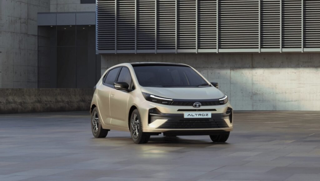 Tata Altroz 2025: Power Meets Precision in a Stylish New Avatar 3 Tata Altroz