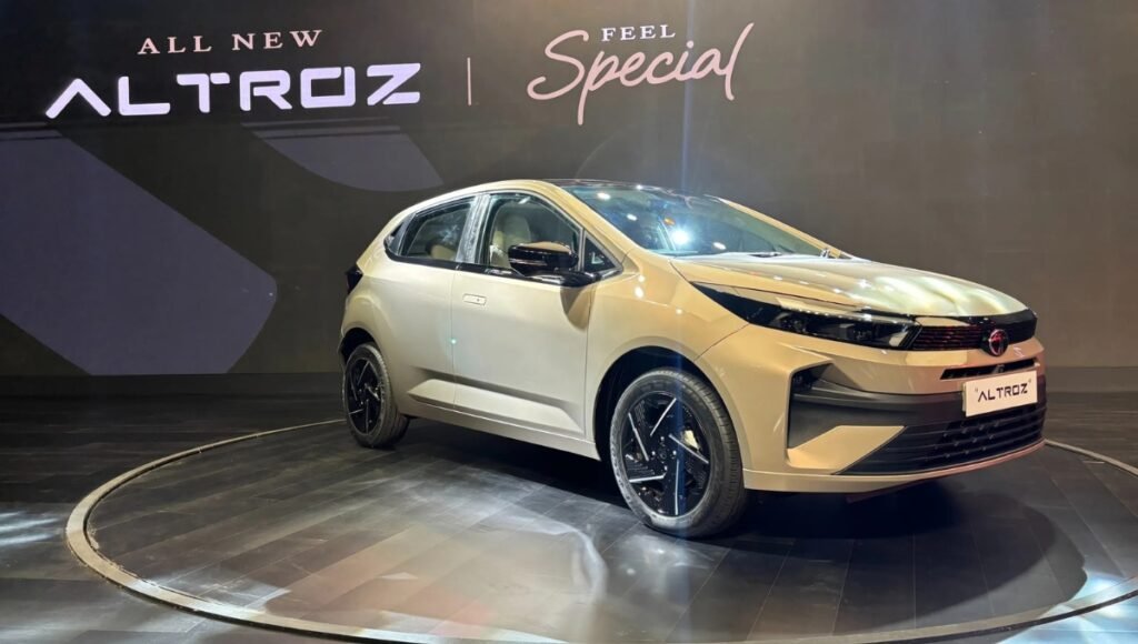 Tata Altroz 2025: Power Meets Precision in a Stylish New Avatar 2 Tata Altroz