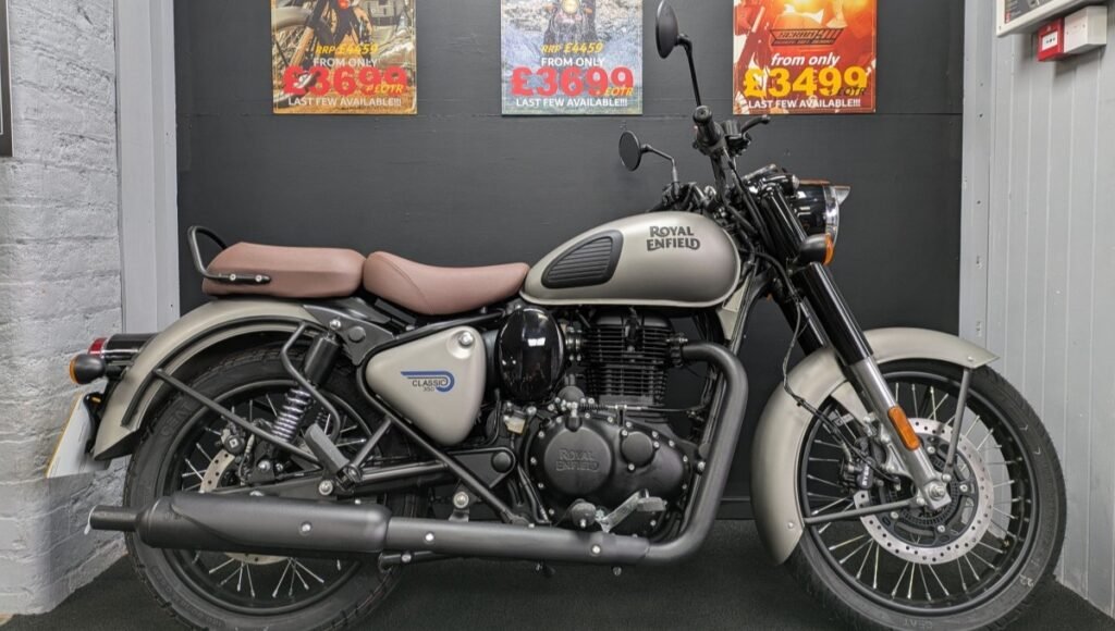 Royal Enfield Classic 350: A Royal Ride That Rules Your Heart 2 Royal Enfield Classic 350