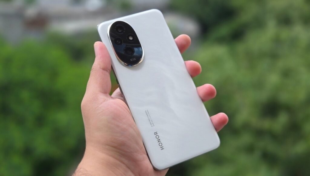 Honor 200 5G, Where Style Meets Performance Through Smart Technology 3 Honor 200 5G