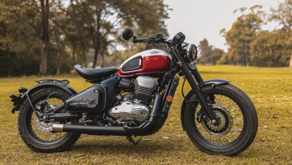 Jawa 42 Bobber: Where Every Journey Feels Legendary 3 Jawa 42 Bobber