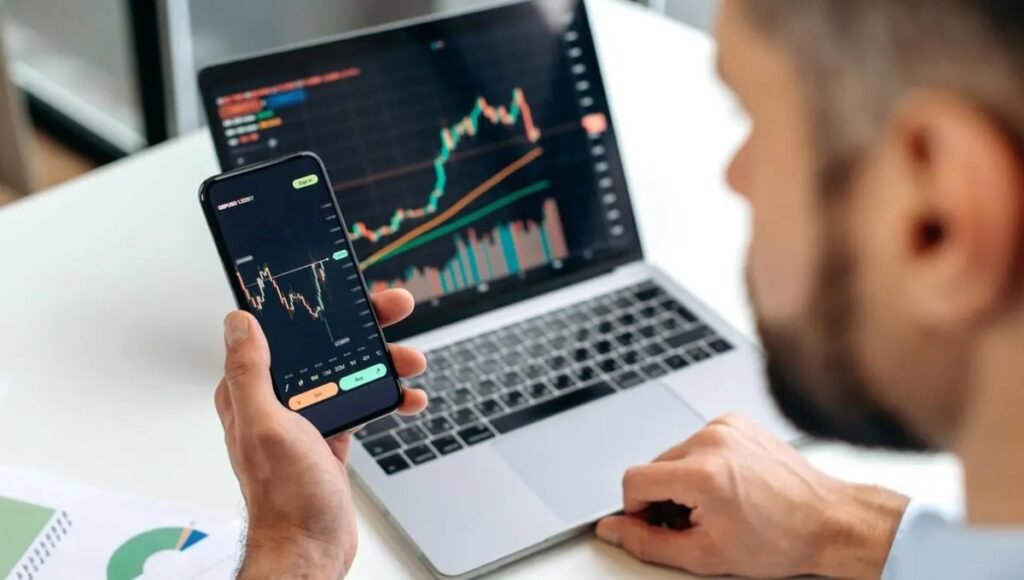14 Stocks to Watch on August 1: Will Q1 Results Reshape Market Sentiment 2 Stocks to Watch