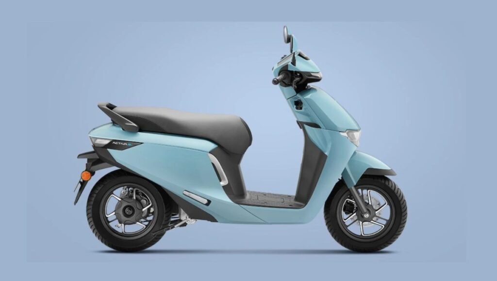 Honda Activa e 2025: Where Silent Power Meets Timeless Style 3 Honda Activa e