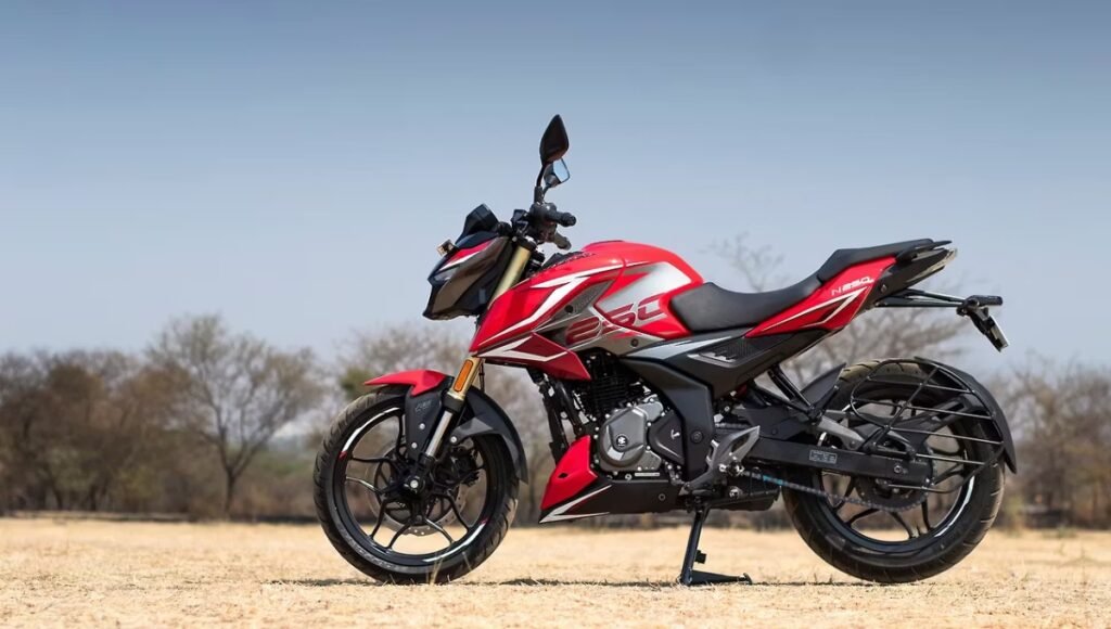 Bajaj Pulsar N250: The Perfect Blend of Power, Practicality, Performance 3 Bajaj Pulsar N250