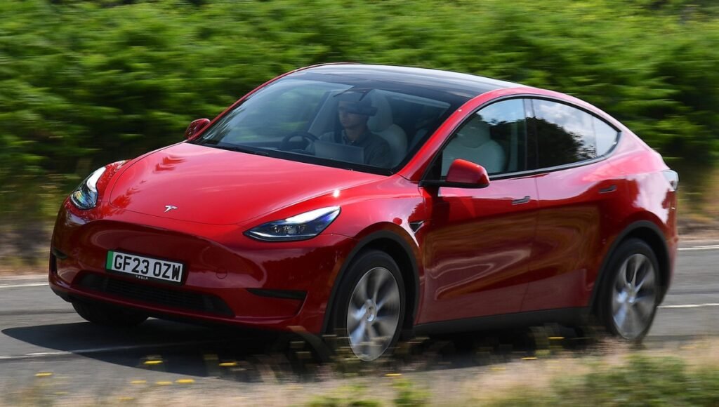 Tesla’s Second Showroom in Delhi: Ushering a New Era of Energy in India’s Automobile Industry 2 Tesla