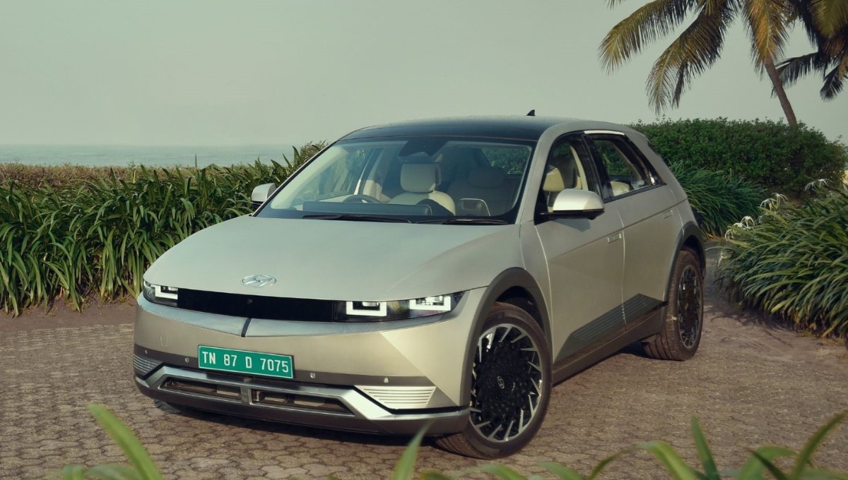 Hyundai Ioniq 5: Now ₹4.05 Lakh Cheaper, Golden Chance in August Limited Stock Clearance 1 Hyundai Ioniq 5