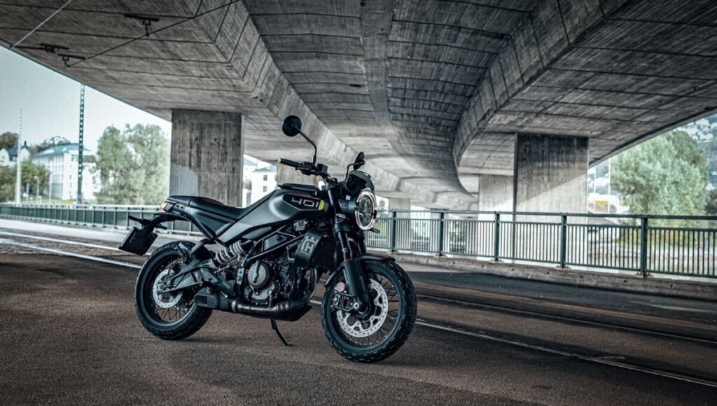 Husqvarna Svartpilen 401: Where Bold Design Meets Raw Performance 3 Husqvarna Svartpilen 401