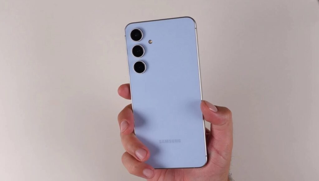 Samsung Galaxy S25 FE Launch: First Look and Colors Revealed, Expected Features and Price 3 Samsung Galaxy S25 FE