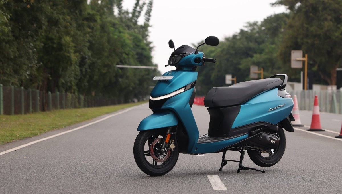 TVS Jupiter Scooter: Where Style and Performance Collide 1 TVS Jupiter