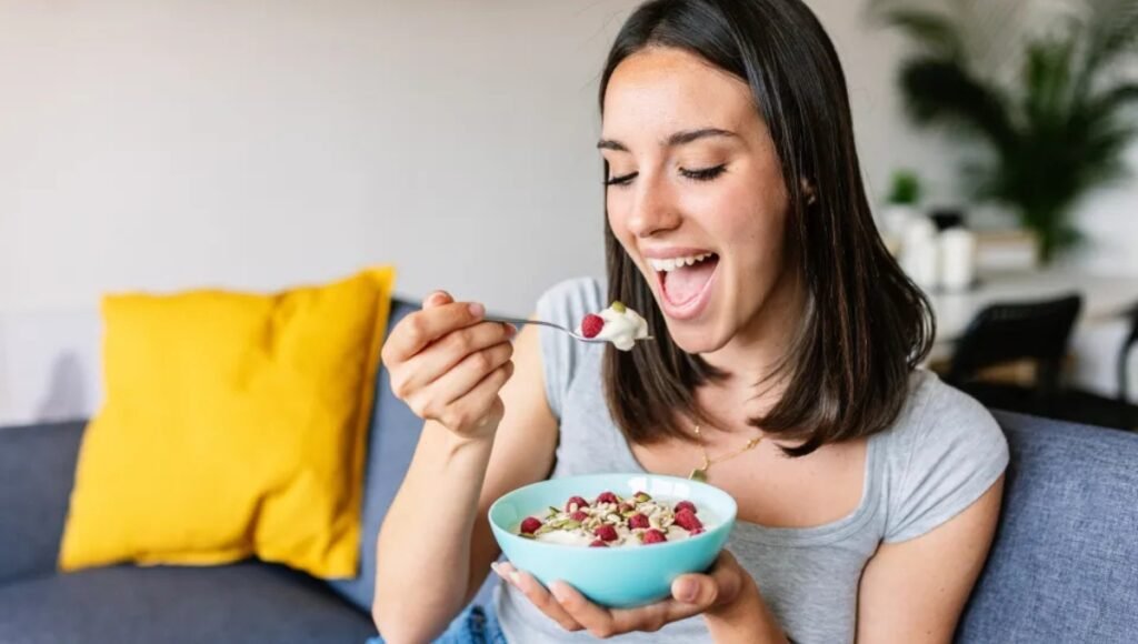 Health Tips: 7 Foods You Should NEVER Eat During Viral Fever 3 Health Tips