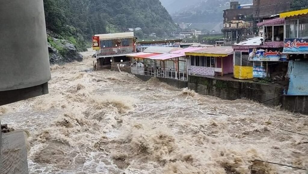 IMD Issues Red Alert: Heavy Rainfall and Flood Threat in Punjab, Jammu and Kashmir, Himachal Pradesh 2 Heavy Rainfall