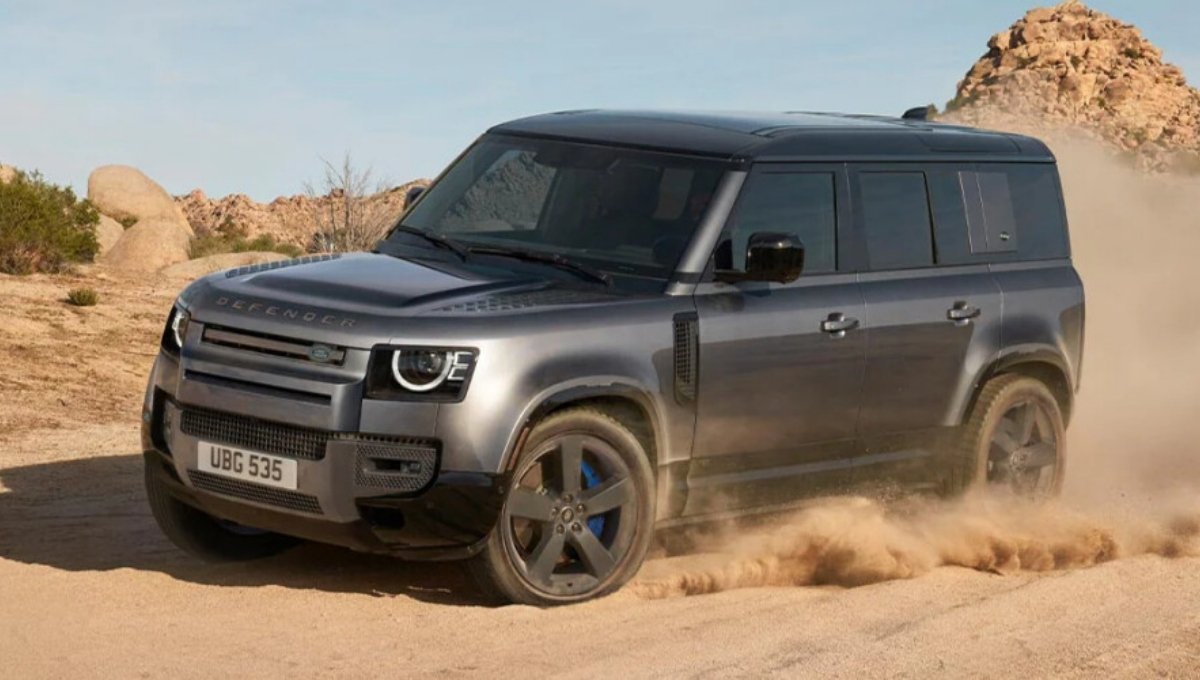 Compact Land Rover Defender