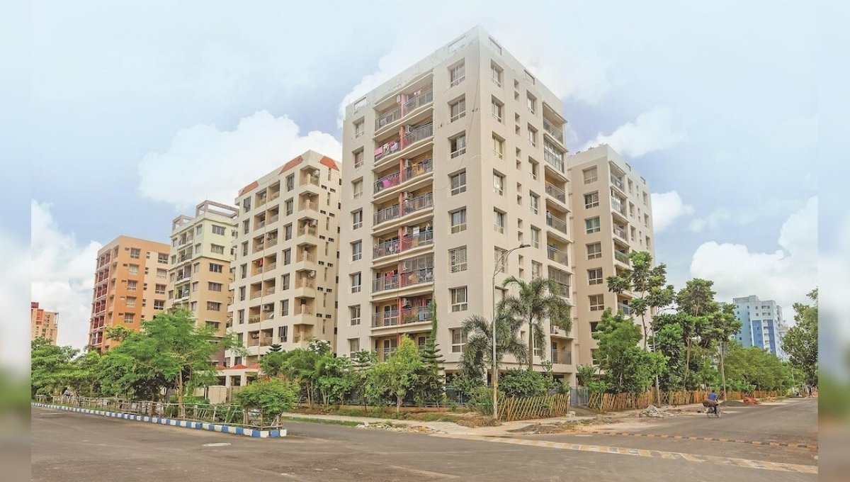 NCR Property Rate Alert: How Gurugram and Noida Are Changing the Game 2 NCR Property Rate