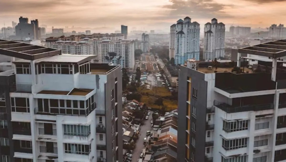 NCR Property Rate Alert: How Gurugram and Noida Are Changing the Game 3 NCR Property Rate