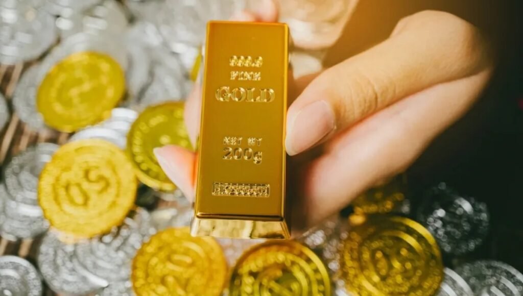 Gold Price Today: 24 Carat Gold at ₹1,10,630, Silver Above ₹1.27 Lakh Latest Rates in India 2 Gold Price Today: 24 Carat Gold at ₹1,10,630, Silver Above ₹1.27 Lakh Latest Rates in India