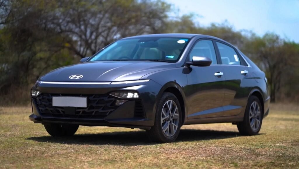 Hyundai Verna 2025 Review: Sleek Design Meets Powerful Performance in the New Launch 3 Hyundai Verna 2025