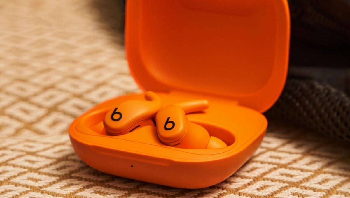 Powerbeats Fit India