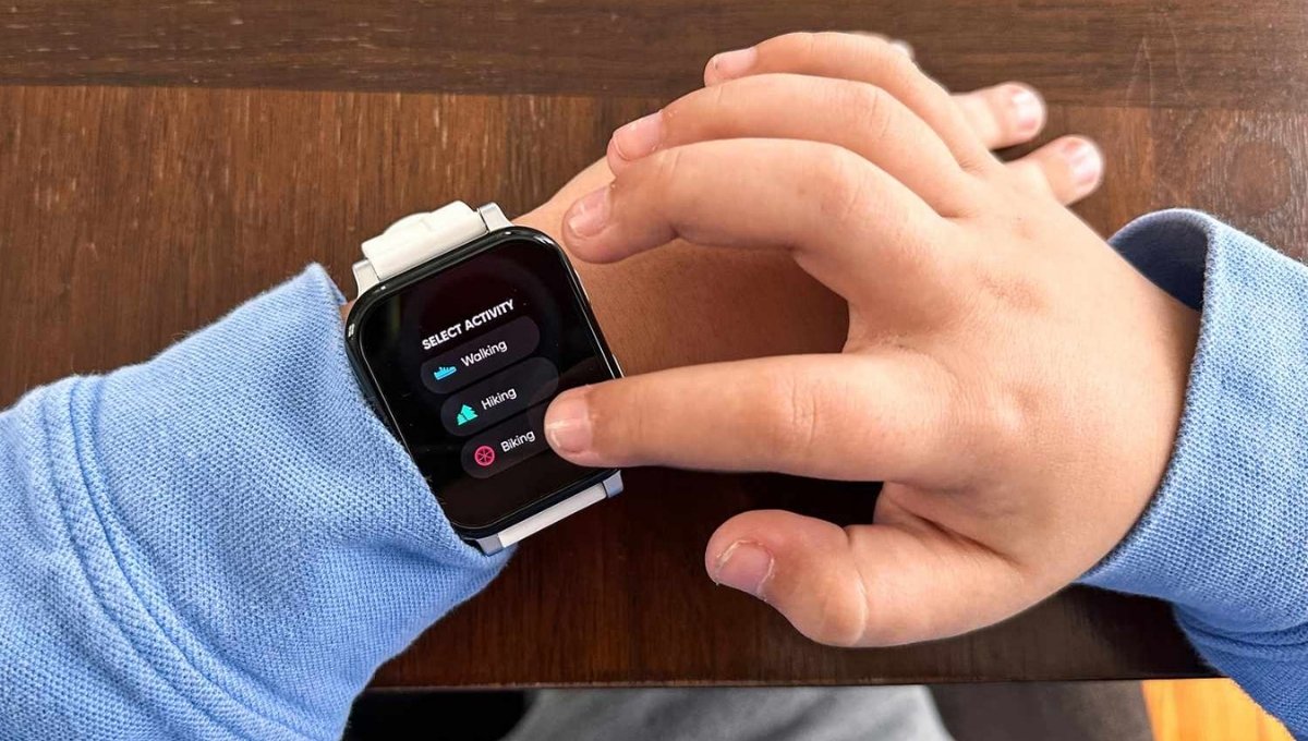 Amazon Kids Smartwatches Sale 2025: Best GPS Watches Under Rs 5,000 2 Amazon Kids Smartwatches