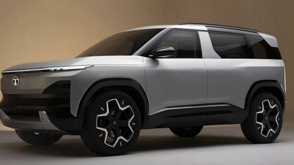 Tata Sierra 2025 SUV on highway representing Tata Motors’ evolution from legacy to innovation.