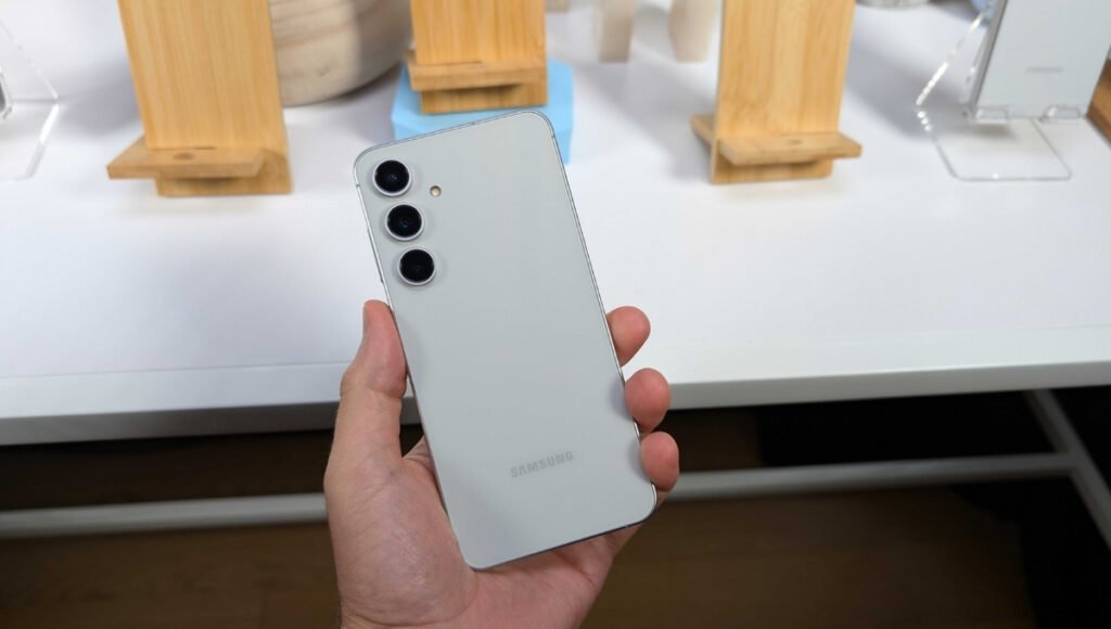 Samsung Galaxy S25 FE