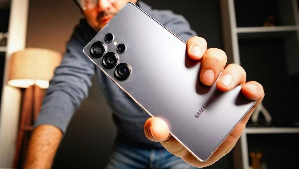 Samsung Galaxy S26: Could Connect Anywhere with Satellite Calling Support 3 Samsung Galaxy S26